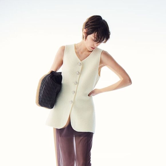 H&M Wool-Blend Knit Vest Cream - Picture 7 of 9